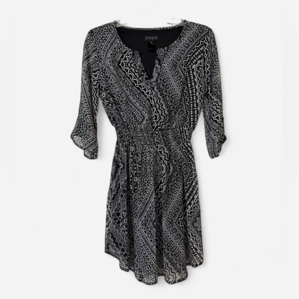 Enfocus Studio Black & White Geometric Print Dress - Size 6 - Smocked Waist - Picture 2 of 7